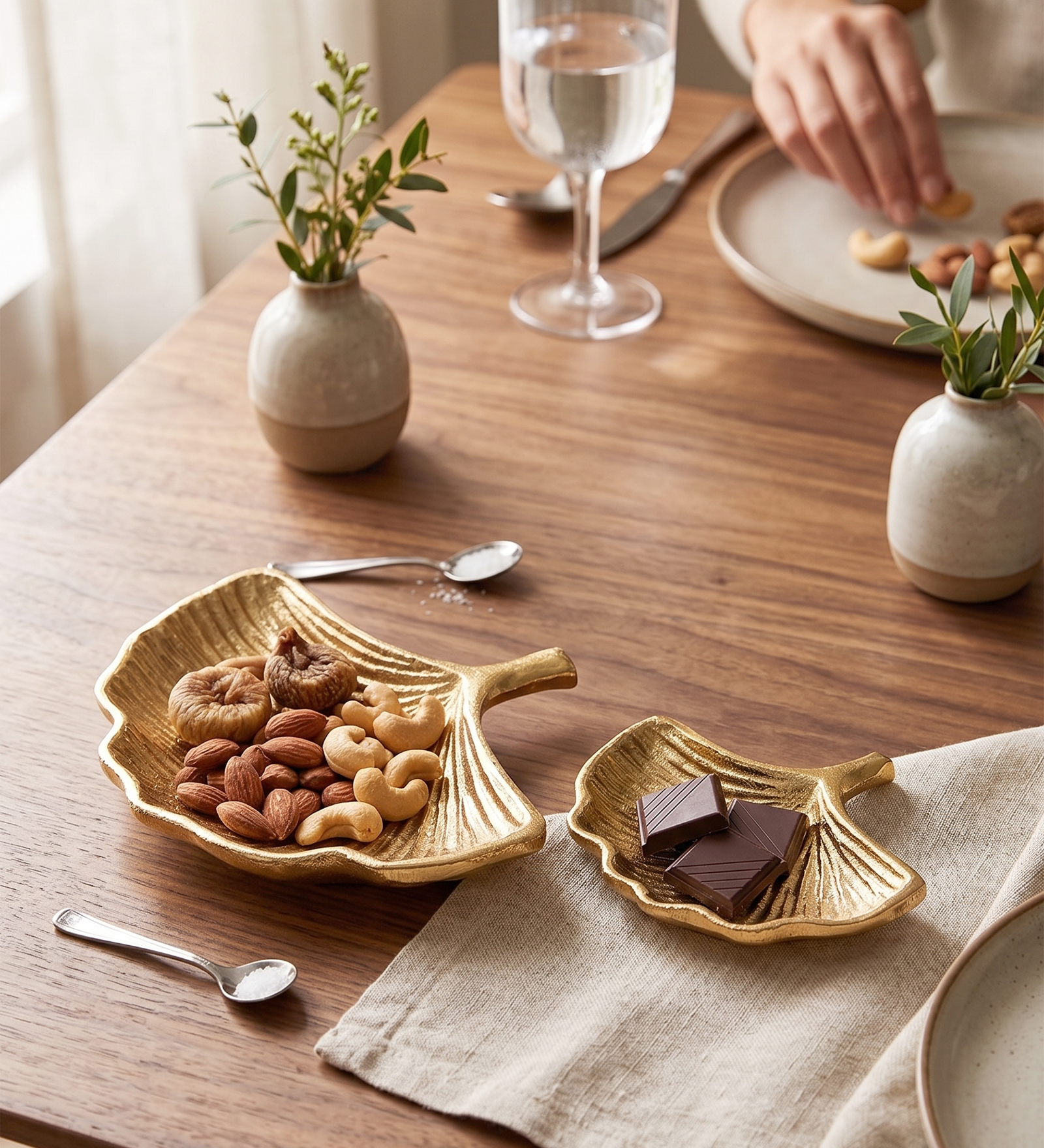 Leaf Decorative Serveware, Set Of 2 - Gold