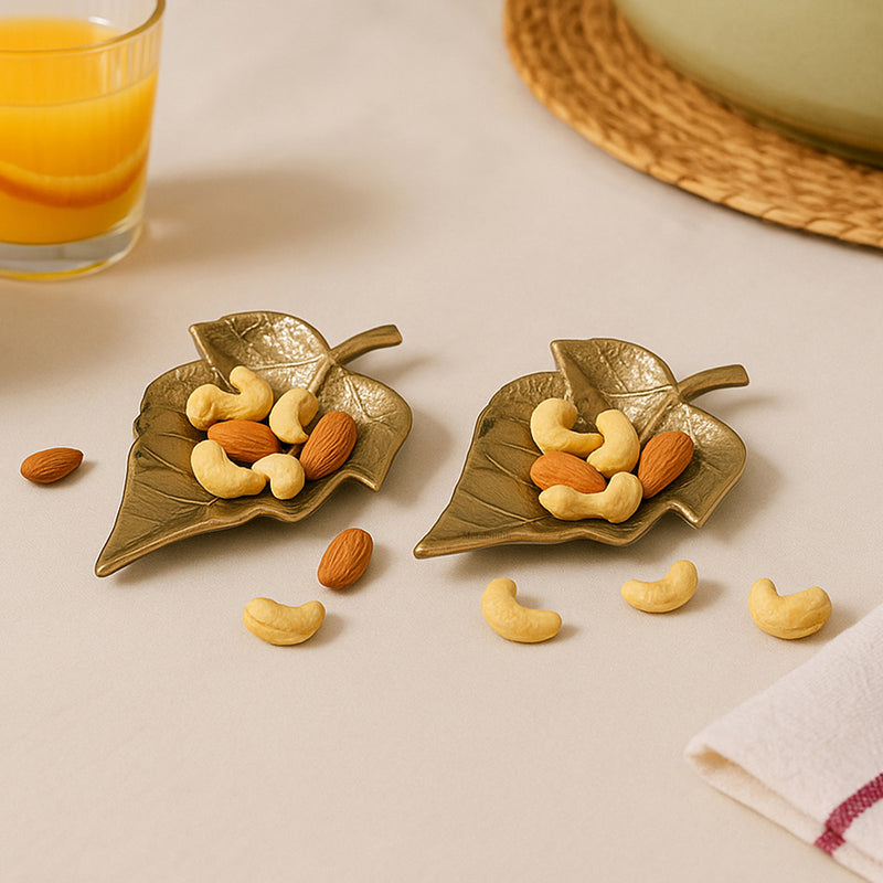 Gold Leaf Decorative Tray Platter for Center Table Centerpiece Platter Tray for Home Décor - Gold