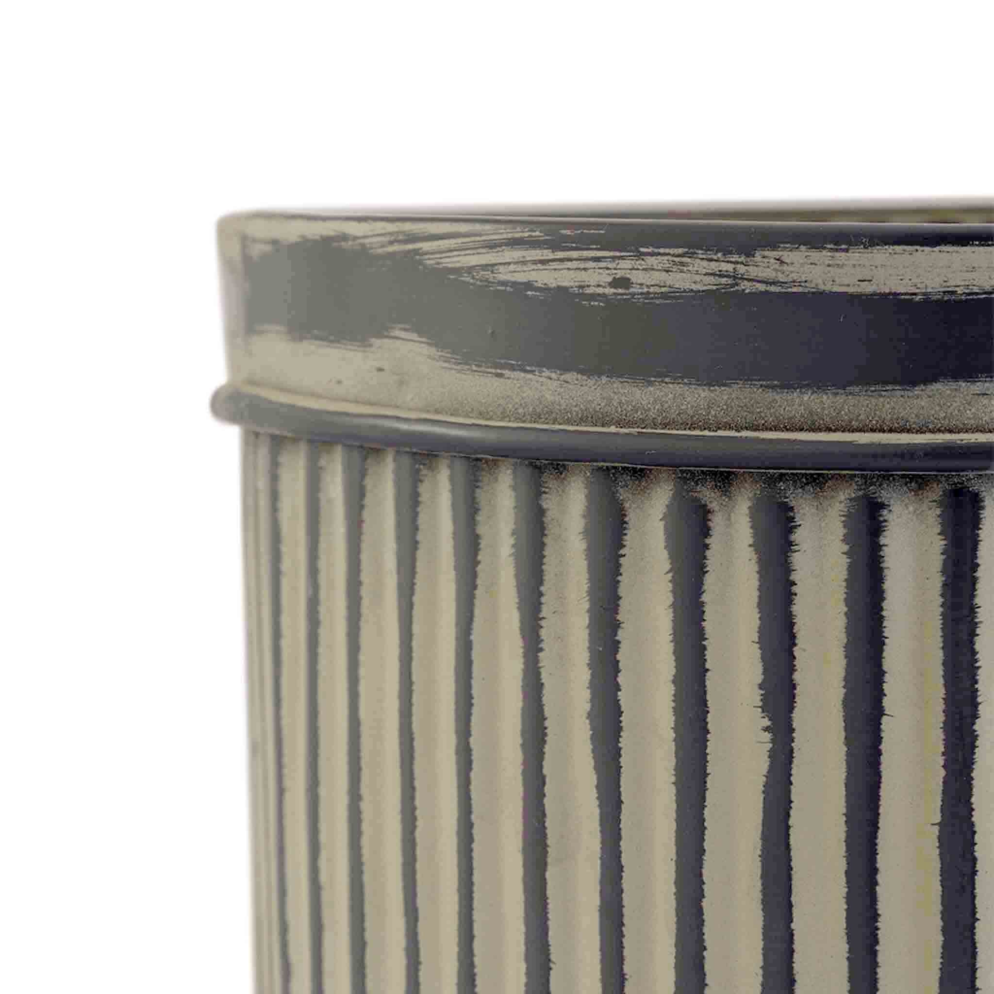 Root Metal Planter, Large - Grey