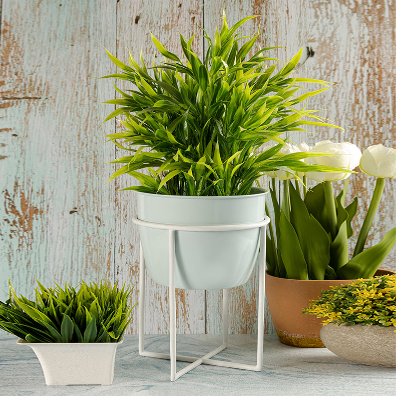 Metal Table Planter With Stand For Indoor Plants And Flowers