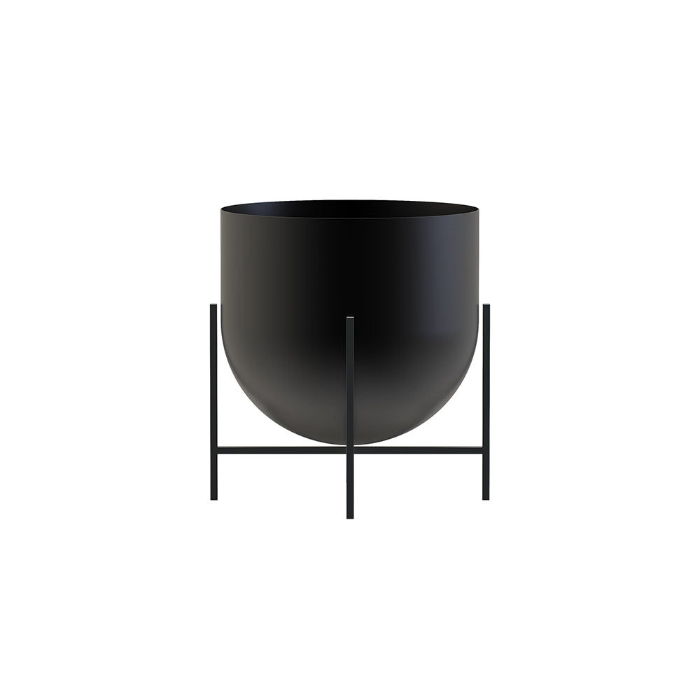 Iron Planter For Indoor And Outdoor Décor.