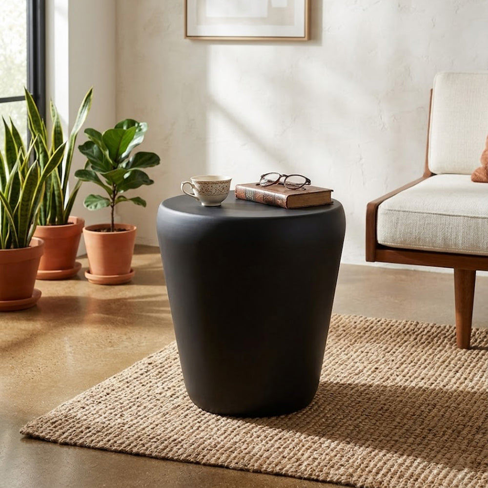 Metal Round Side Table - Black
