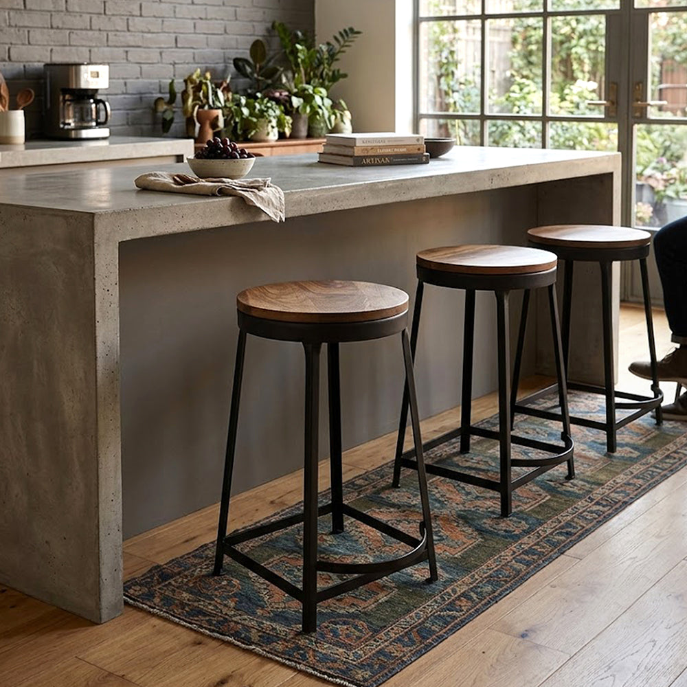 Elvor Metal Stool With Wooden Top - Black