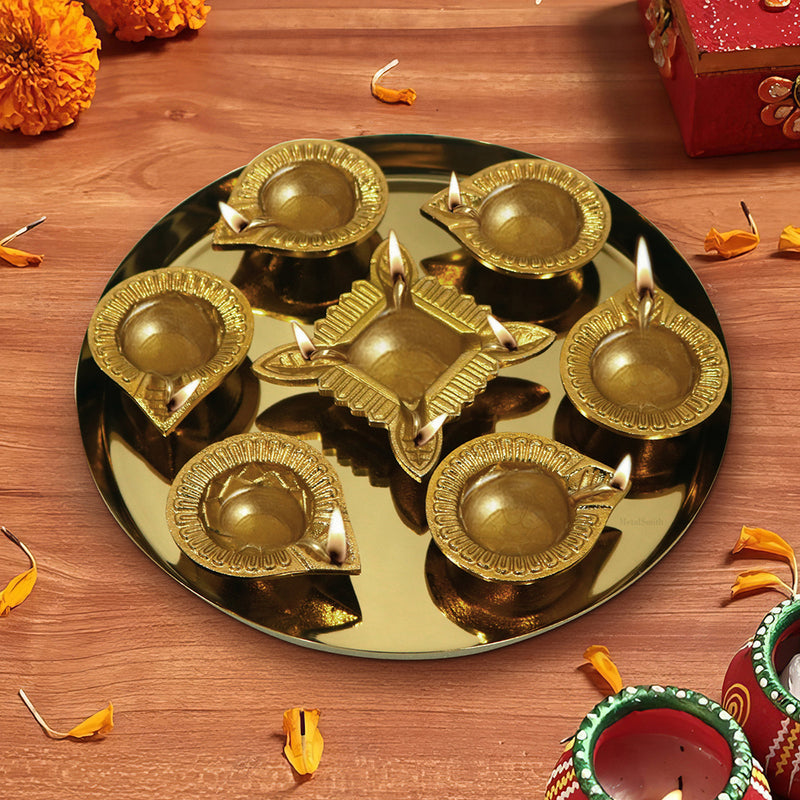 Gold Diya Set With Thali For Décor And Pooja