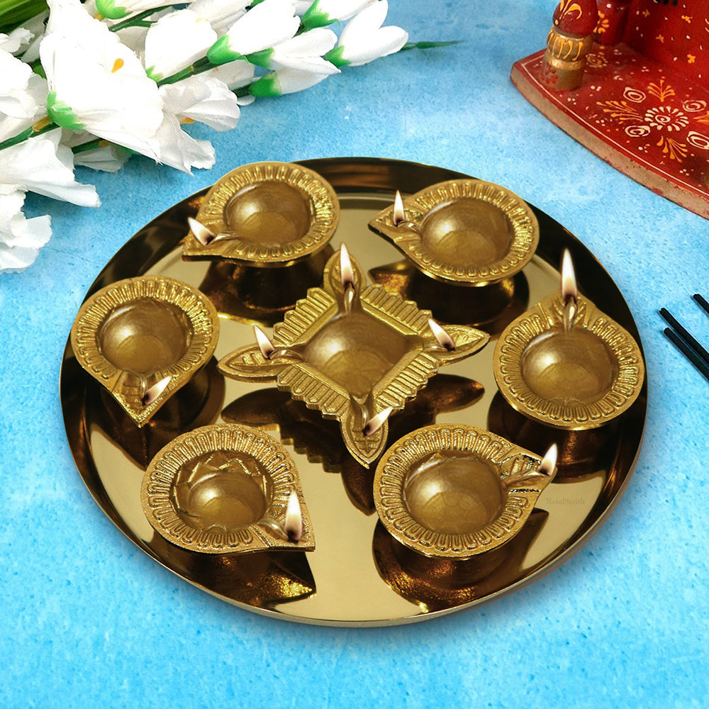 Gold Diya Set With Thali For Décor And Pooja