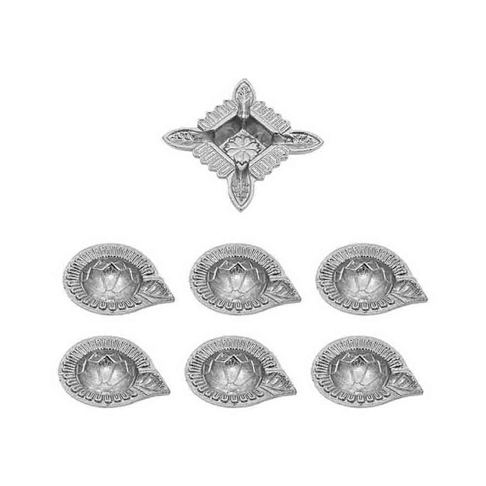 Aluminium Diya Set With Thali (Gold Finished) For Decor And Pooja (Set Of 8)