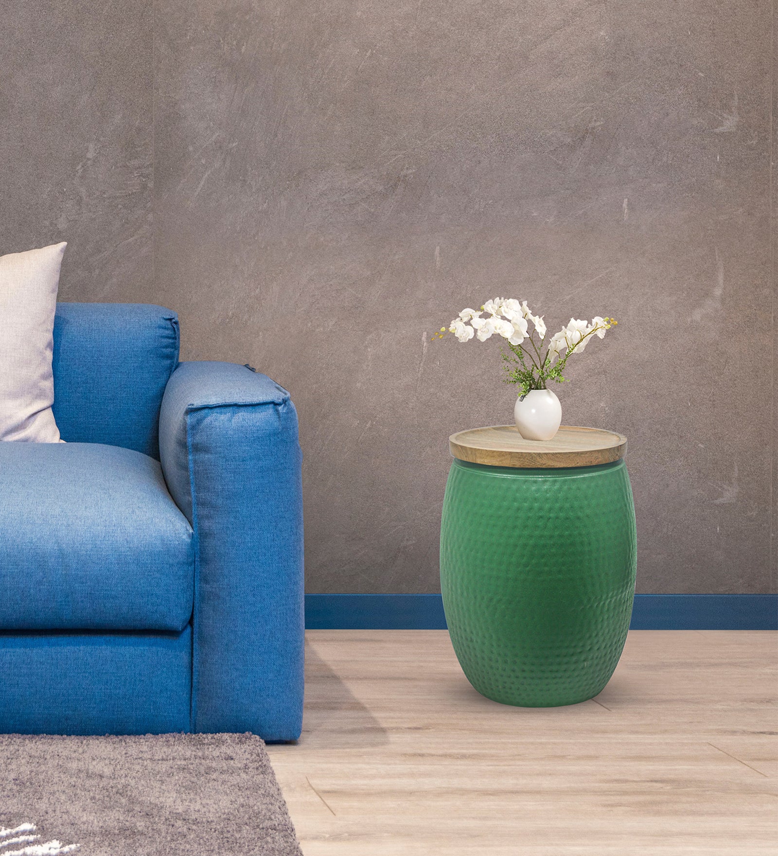 Metal Hammered Round Side Table For Indoor, Outdoor, Home And Office, Gold