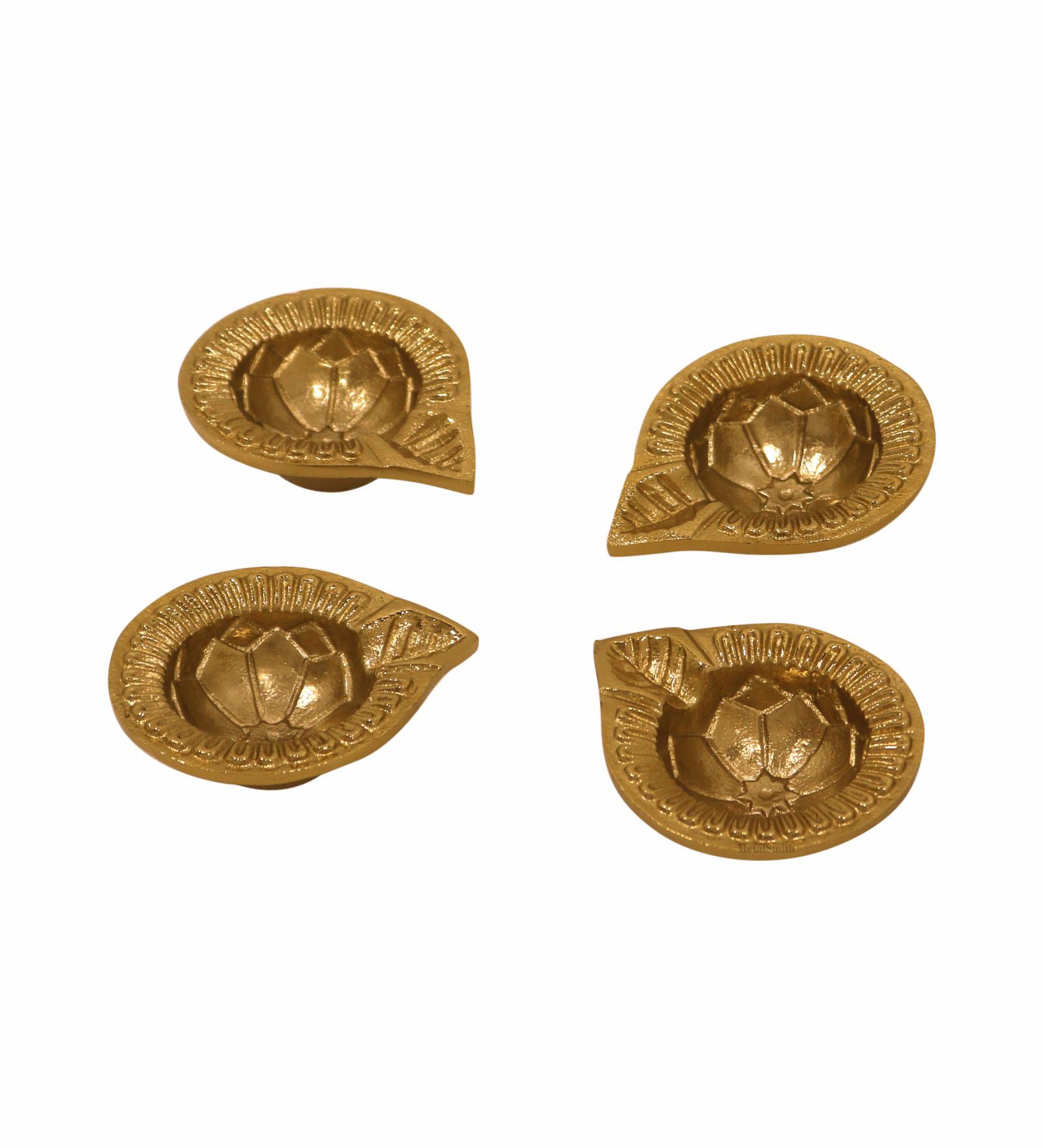 Pack Of 4 Aluminium Diyas For Pooja And Gift