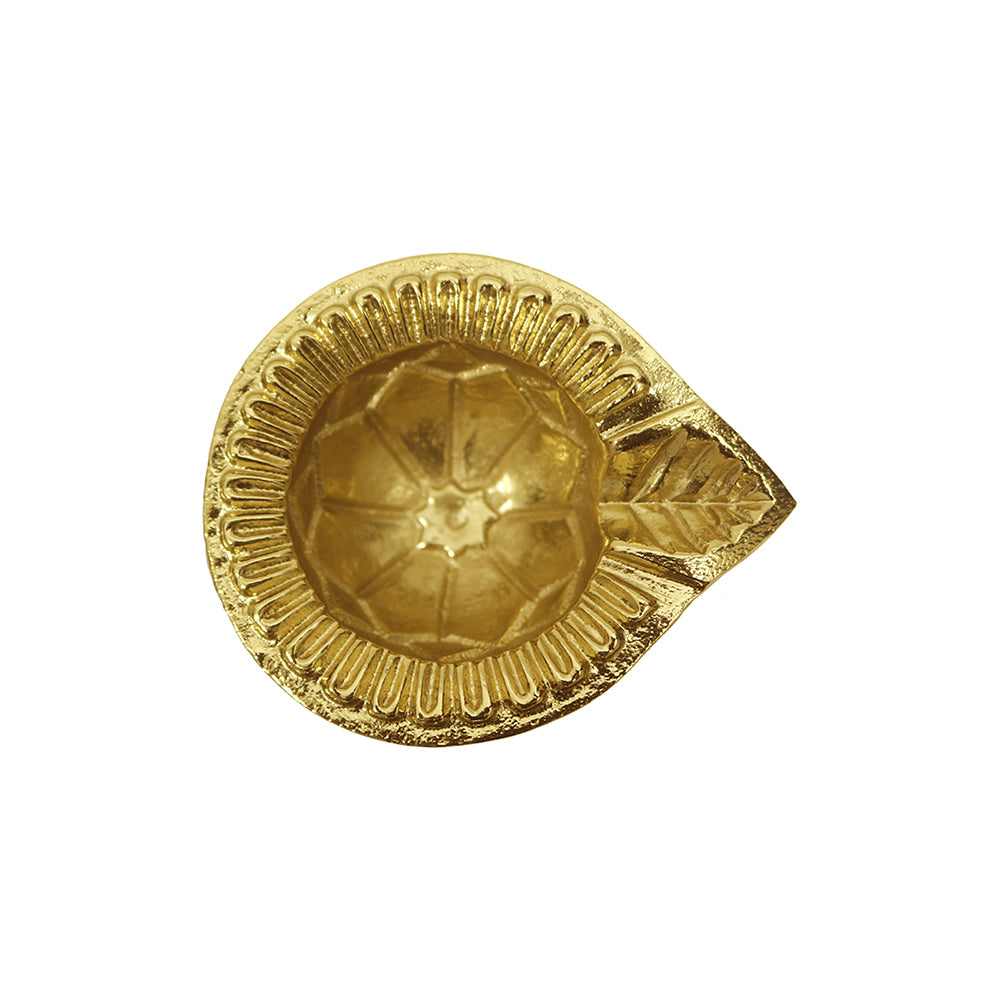 Pack Of 4 Aluminium Diyas For Pooja And Gift