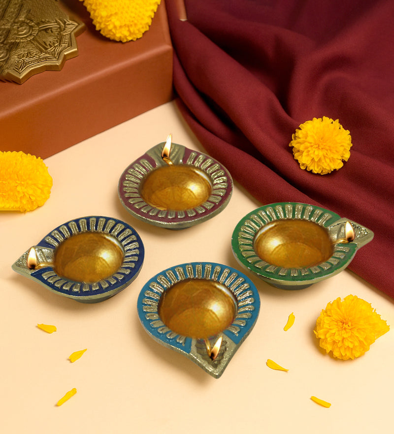 Pack Of 4 Aluminium Diyas For Pooja And Gift