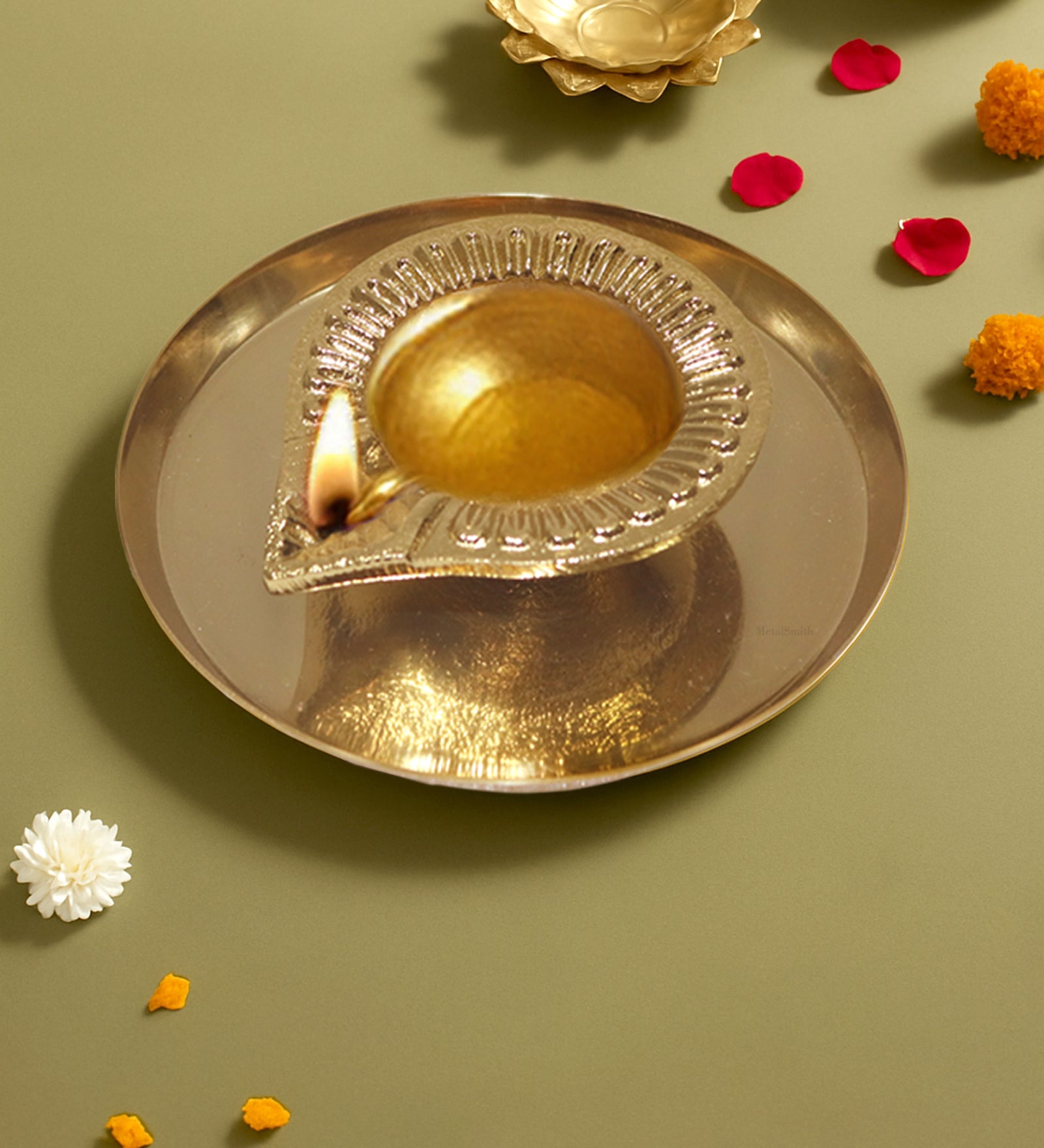 Aluminium Diya With Plate For Pooja And Gift