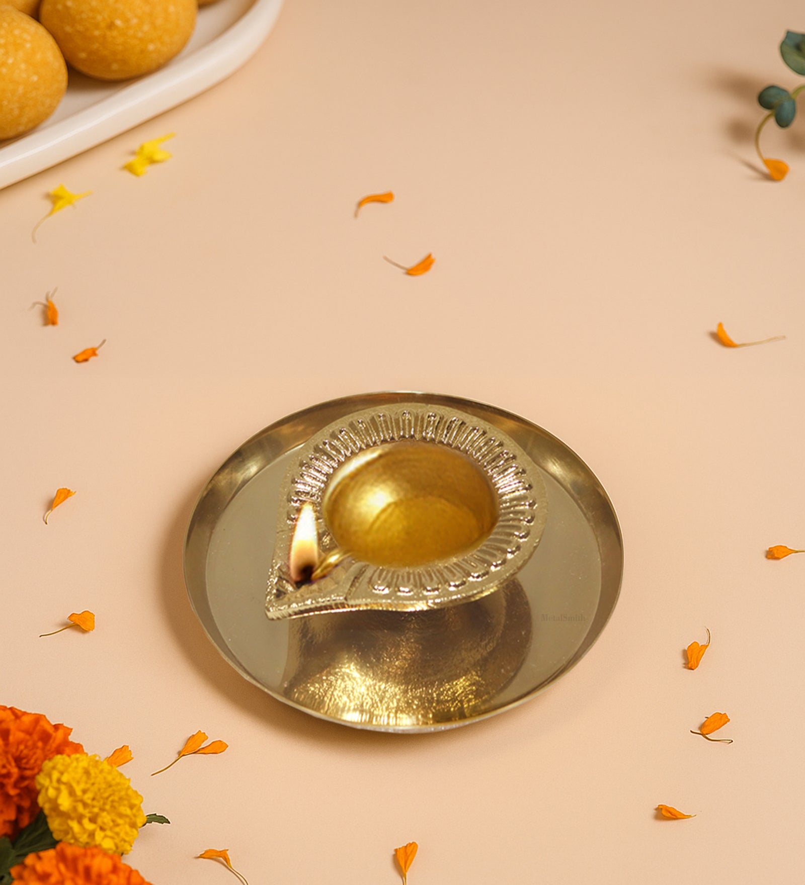 Aluminium Diya With Plate For Pooja And Gift