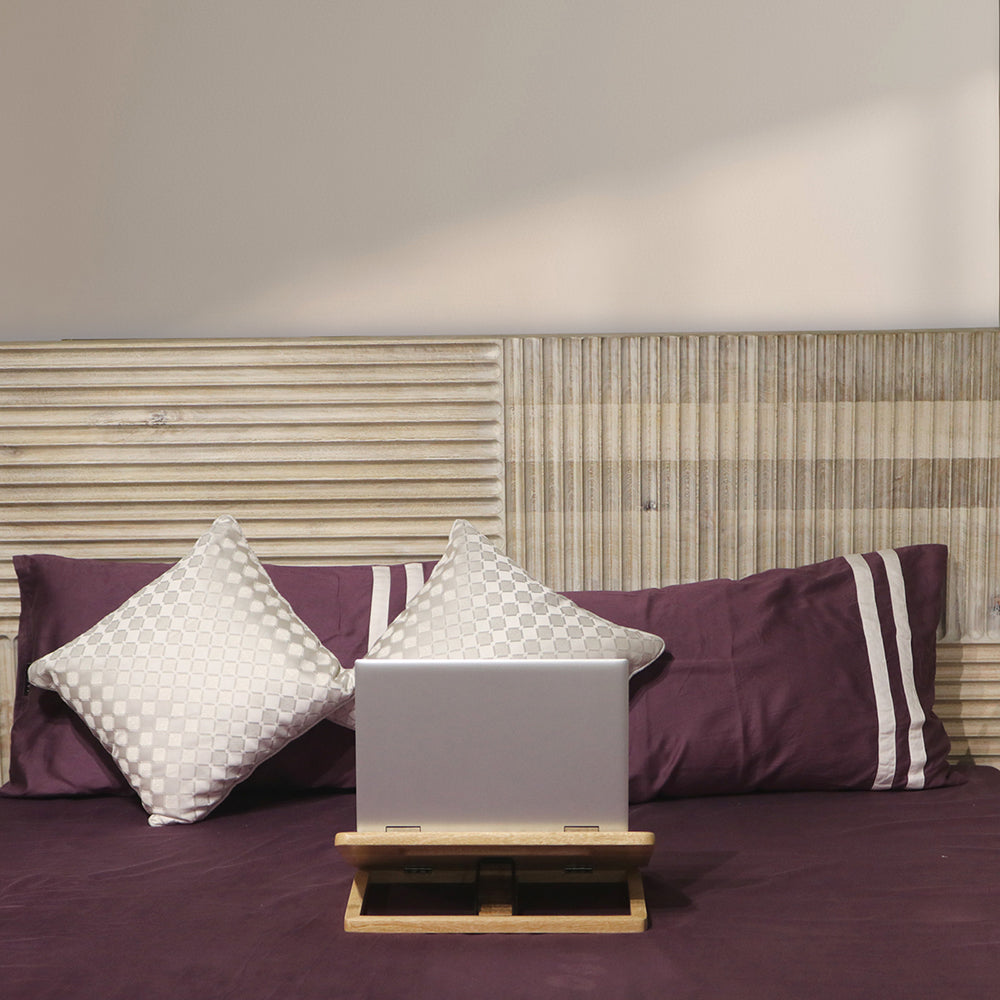 Wooden Decorative Foldable Multipurpose Laptop Table For Office , Living Room ( Pre - Assemble )