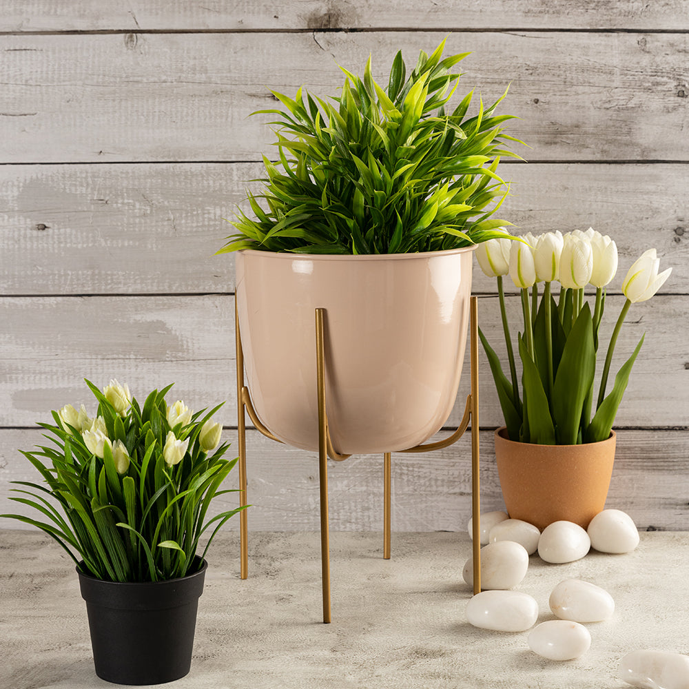 Peach Metal Table Planter With Stand For Indoor Plants And Flowers