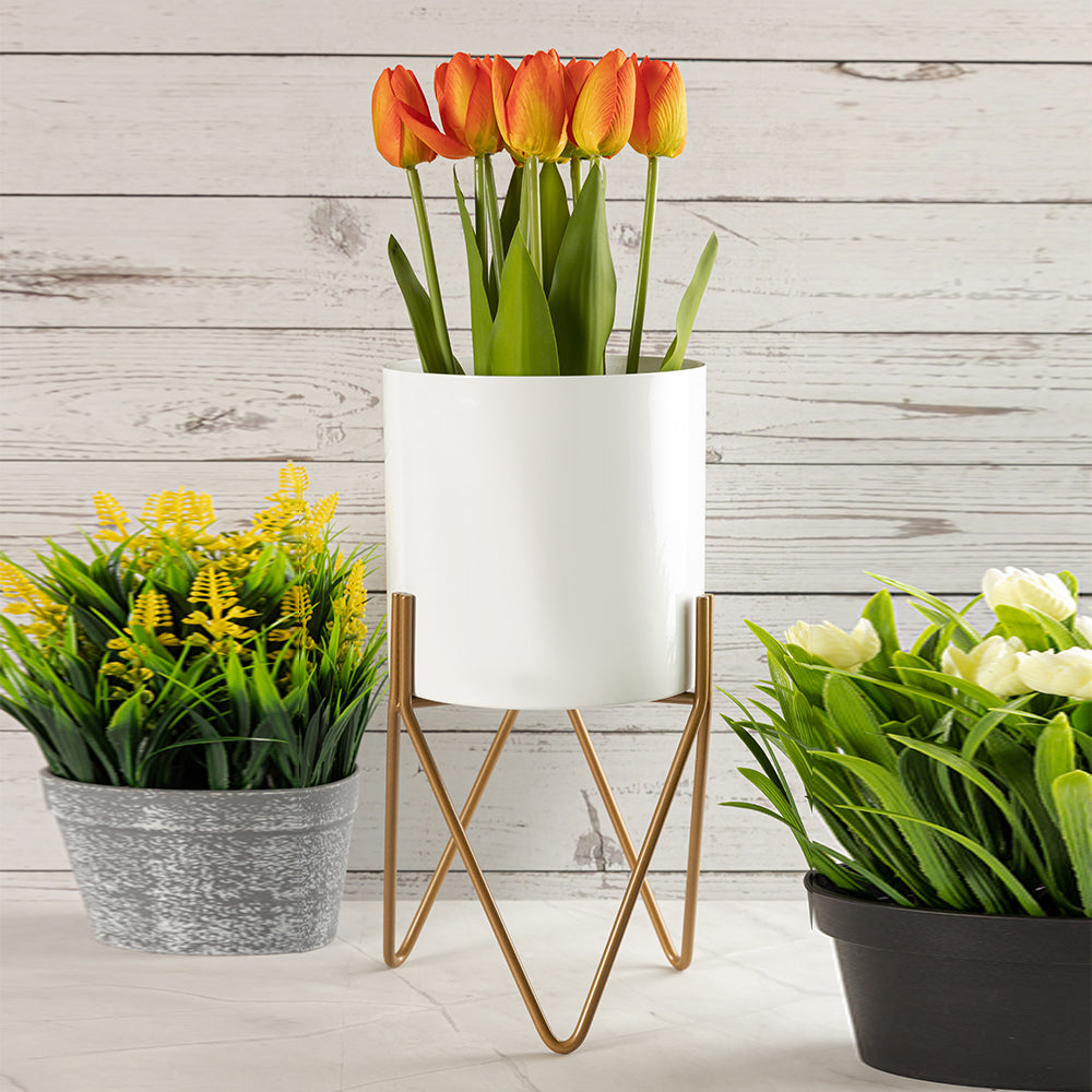 White Metal Table Planter With Stand For Indoor Plants And Flowers