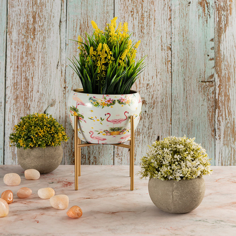 Floral Design Metal Table Planter With Stand For Indoor Plants And Flowers