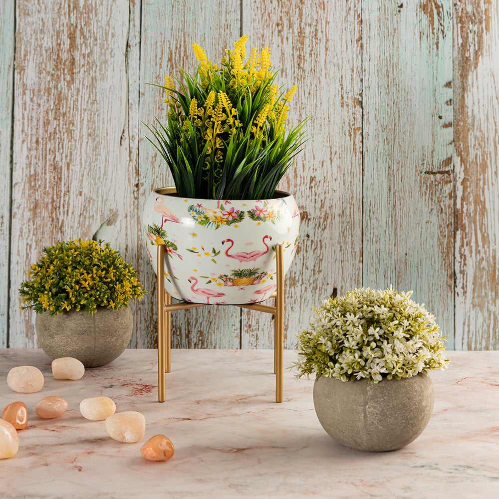 Floral Design Metal Table Planter With Stand For Indoor Plants And Flowers