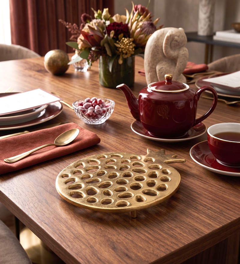 Designer Metal Trivet - Gold