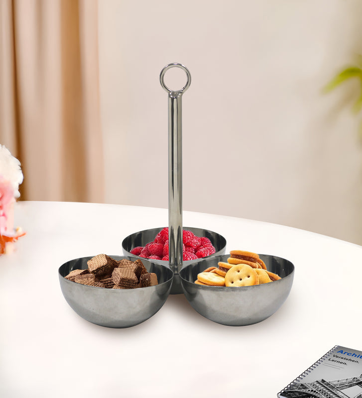 Serene Metal Serving Bowl - Silver